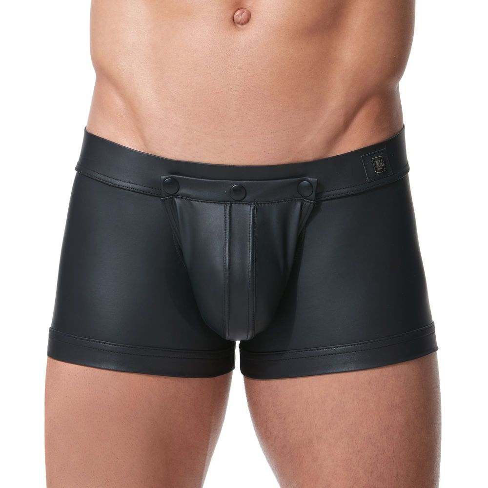 CRAVE TRUNK BUTT EXPOSED